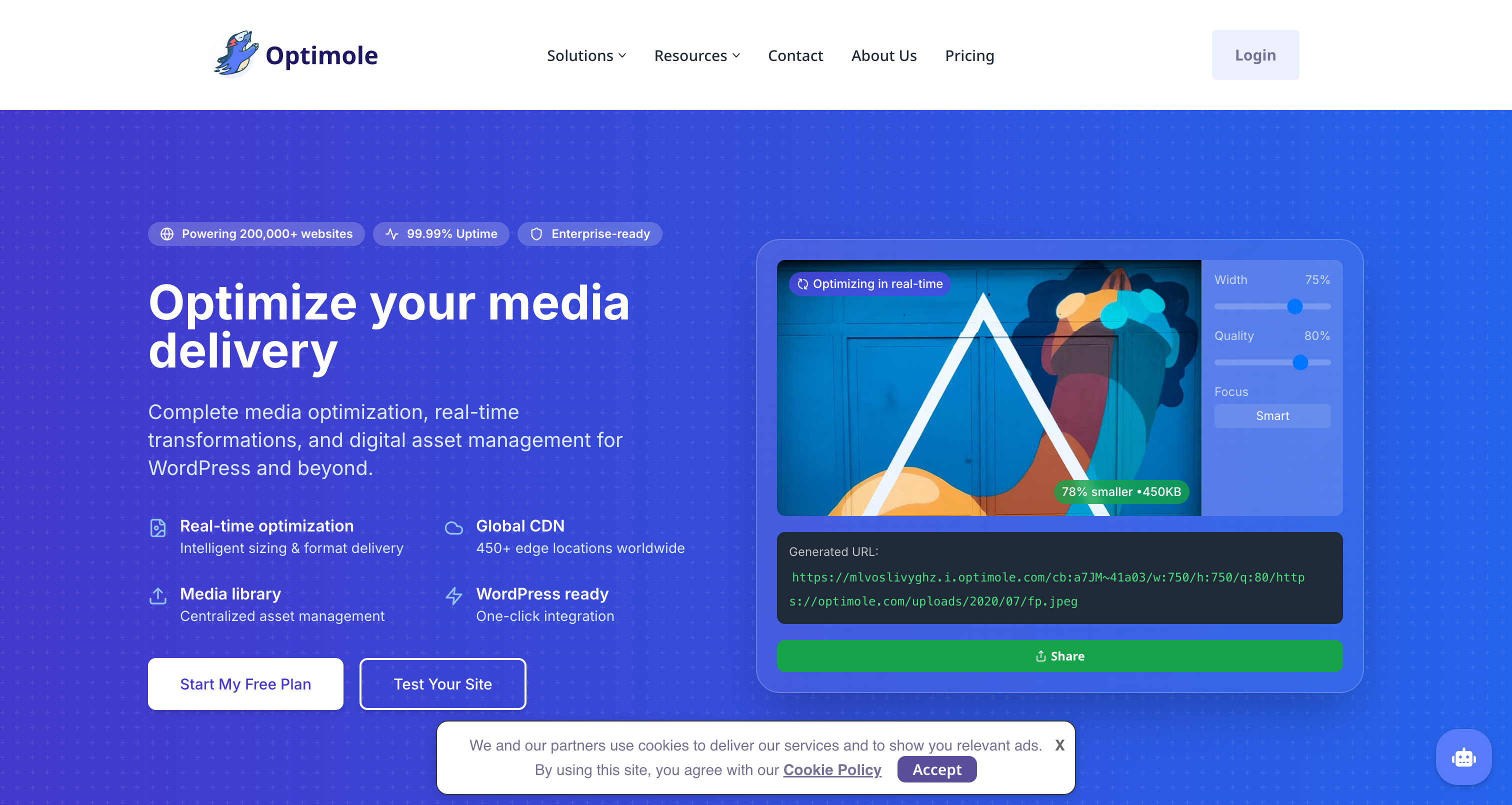 Optimole homepage showing its real-time image optimization demo and global CDN